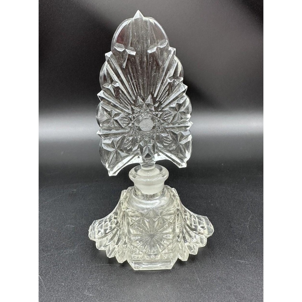 Vintage Imperial Clear Glass Cut Irice Fan Top Stars Perfume Bottle And Stopper